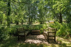 Photo 21- click for photo gallery